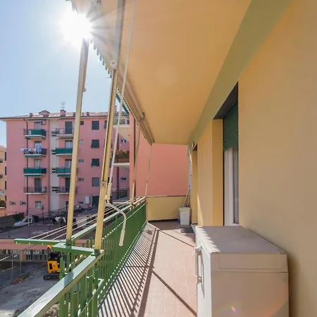 104 - Casa Tulipano Riva Trigoso, A Due Passi Dal Mare - Posto Auto Privato Gratis Apartment *