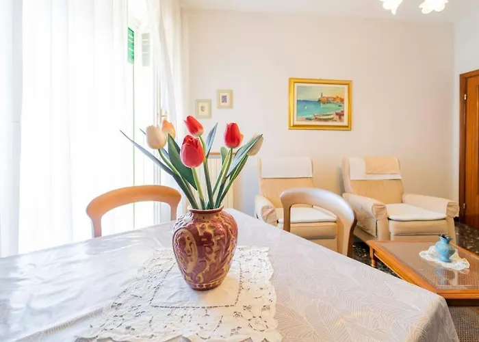 104 - Casa Tulipano Riva Trigoso, A Due Passi Dal Mare - Posto Auto Privato Gratis * Riva Trigoso